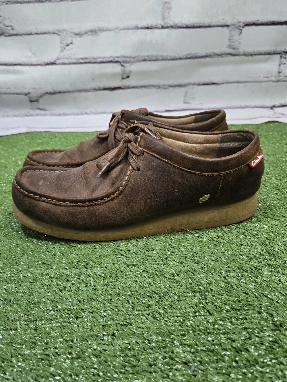 Clarks Classic Wallabee EVO Stinson Beeswax Leather Gum Sole Moc Toe Loafers Sz9